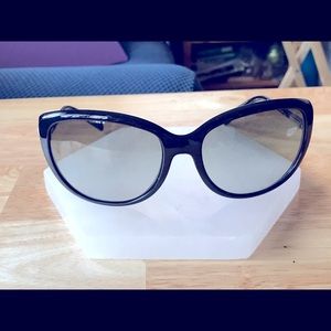 Vintage Prada sunglasses SPR07 59-17-130